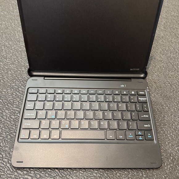 Amazon Fire 10 Plus HD Tablet 64GB (11th Generation) - Picture 5 of 6